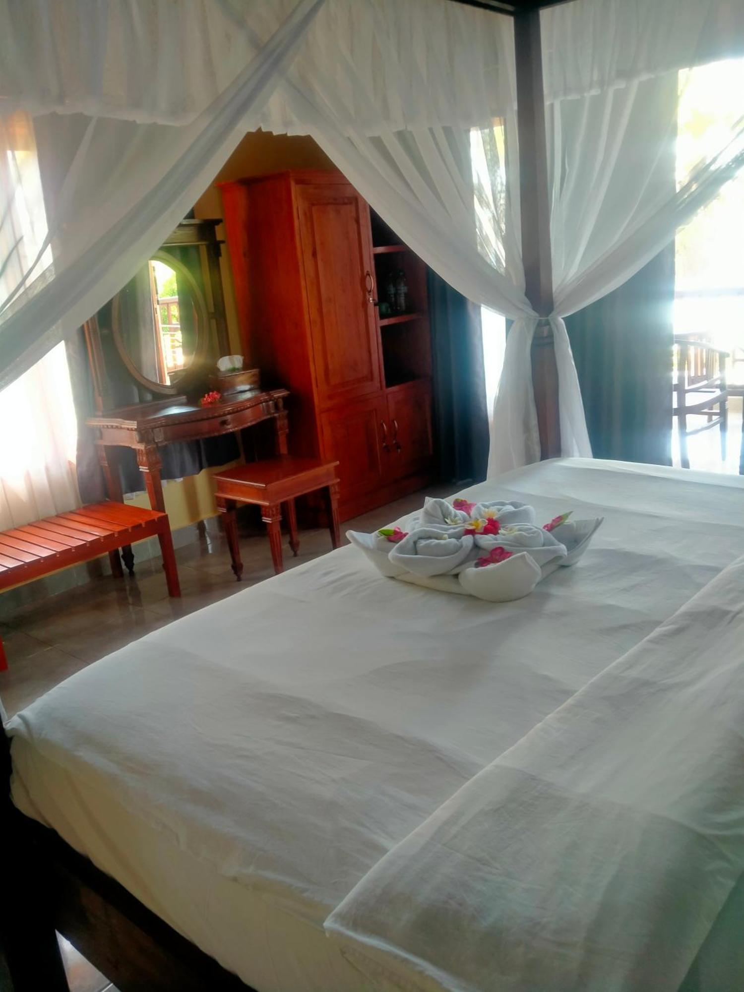 Coral Bay Bungalows Amed Quarto foto